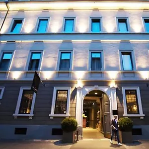 Hotel Fifty House Cellini, Milano